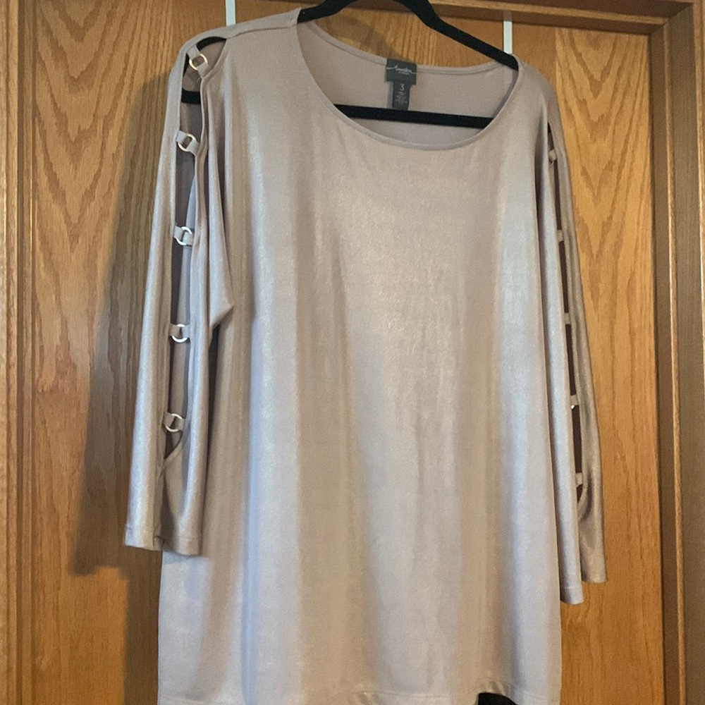 Stretchy Shimmery Blouse